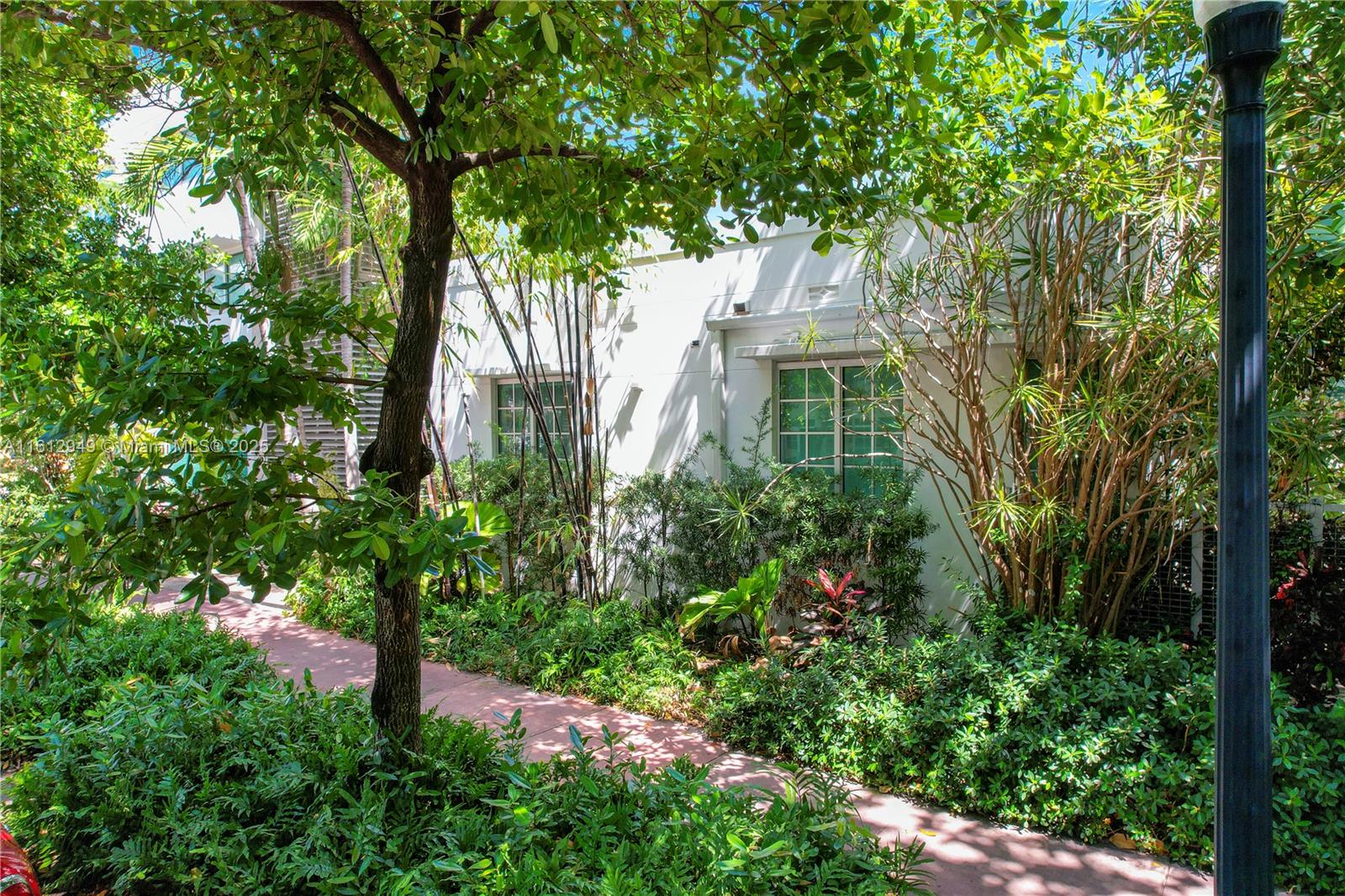 421 Meridian Ave # 16