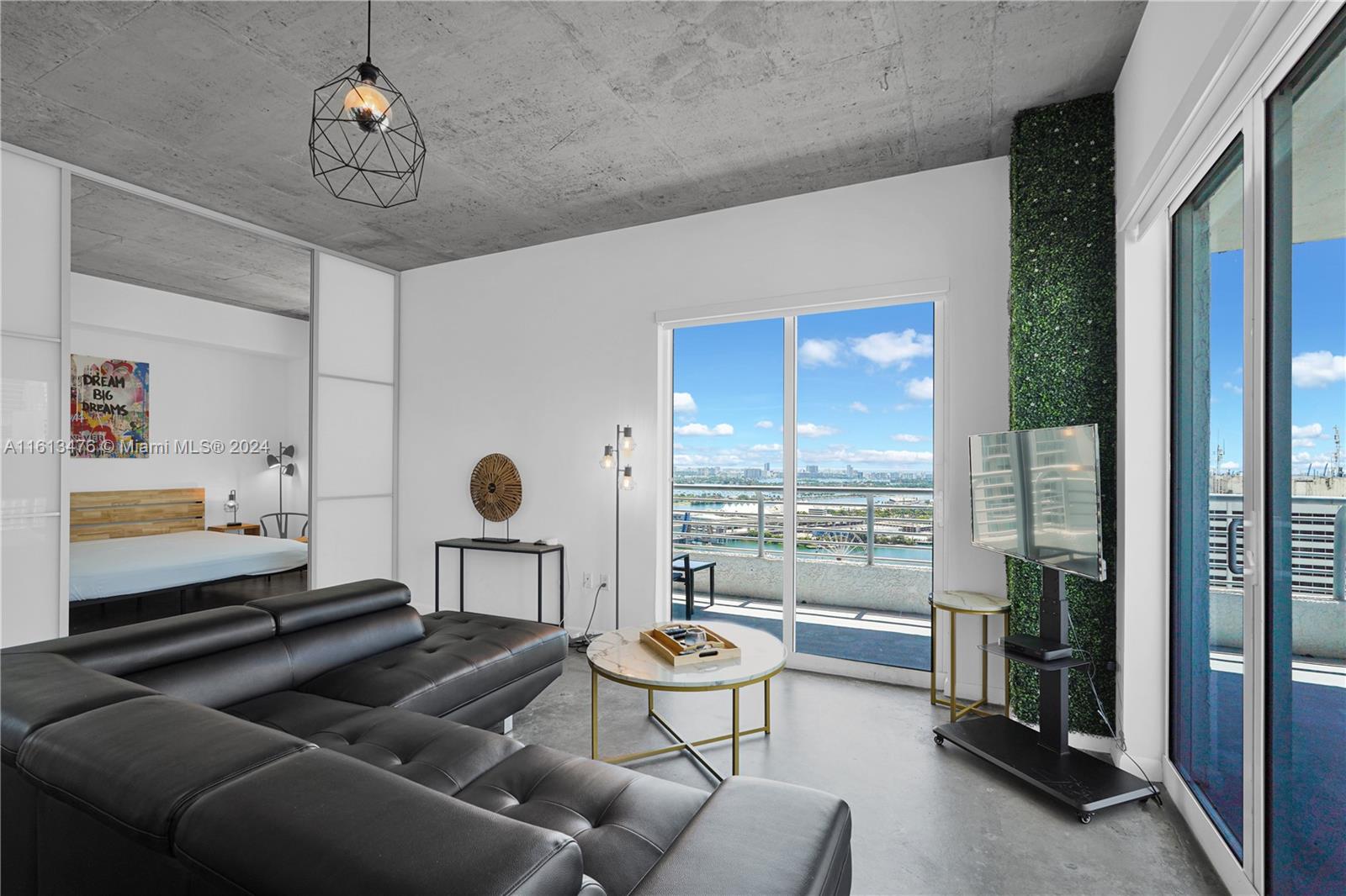 133 NE 2nd Ave # 3402