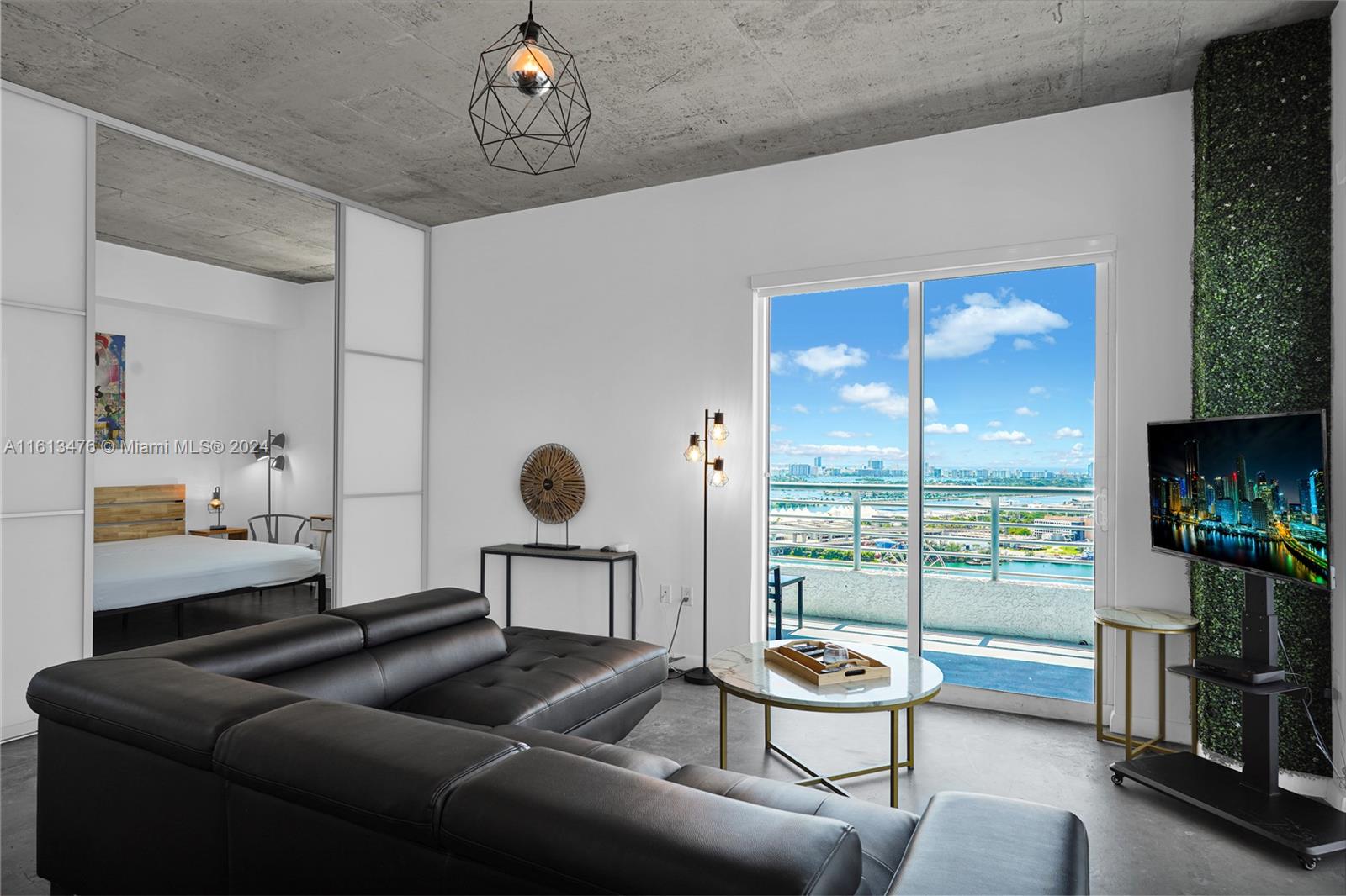 133 NE 2nd Ave # 3402