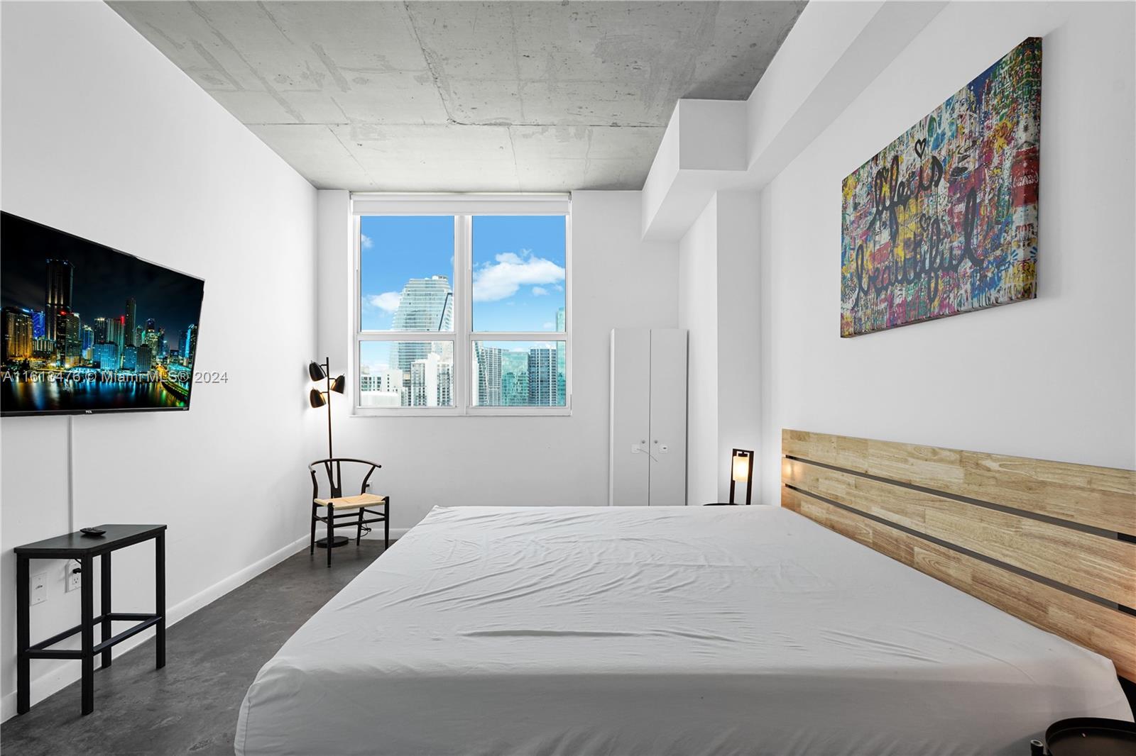 133 NE 2nd Ave # 3402