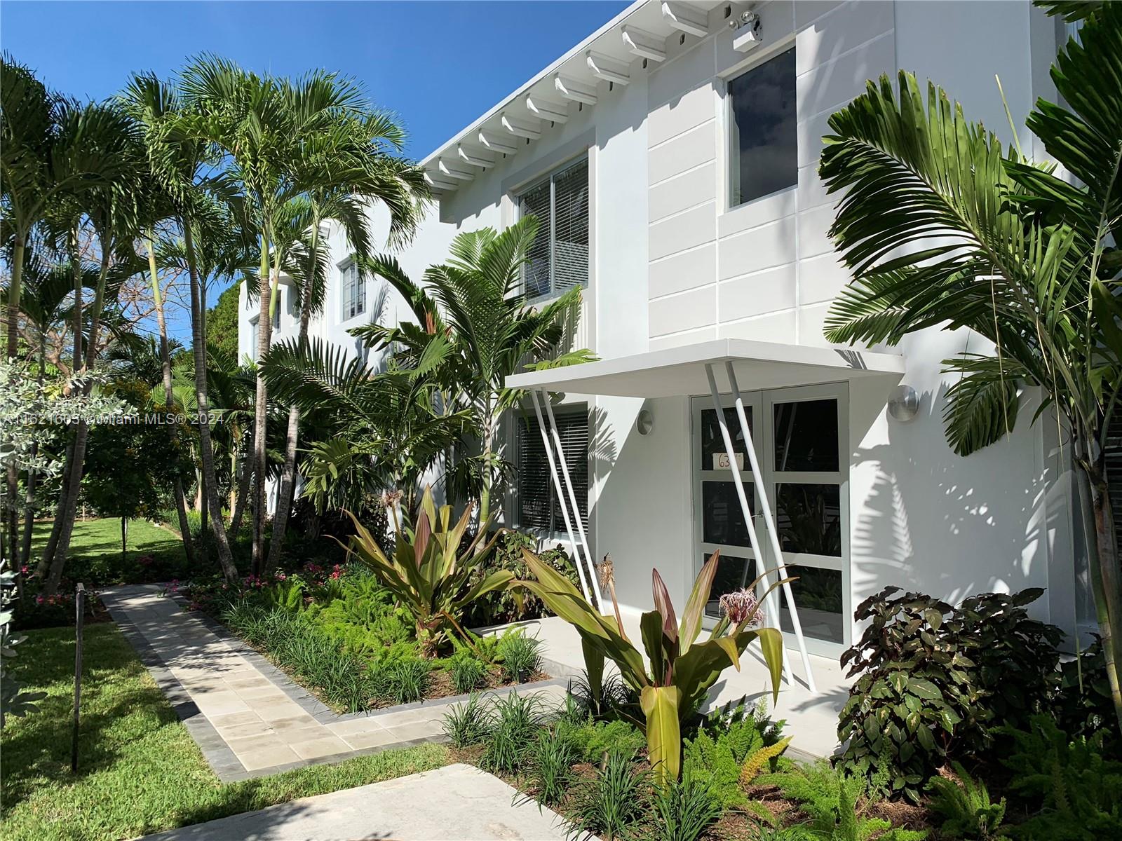 643 Jefferson Ave # 2