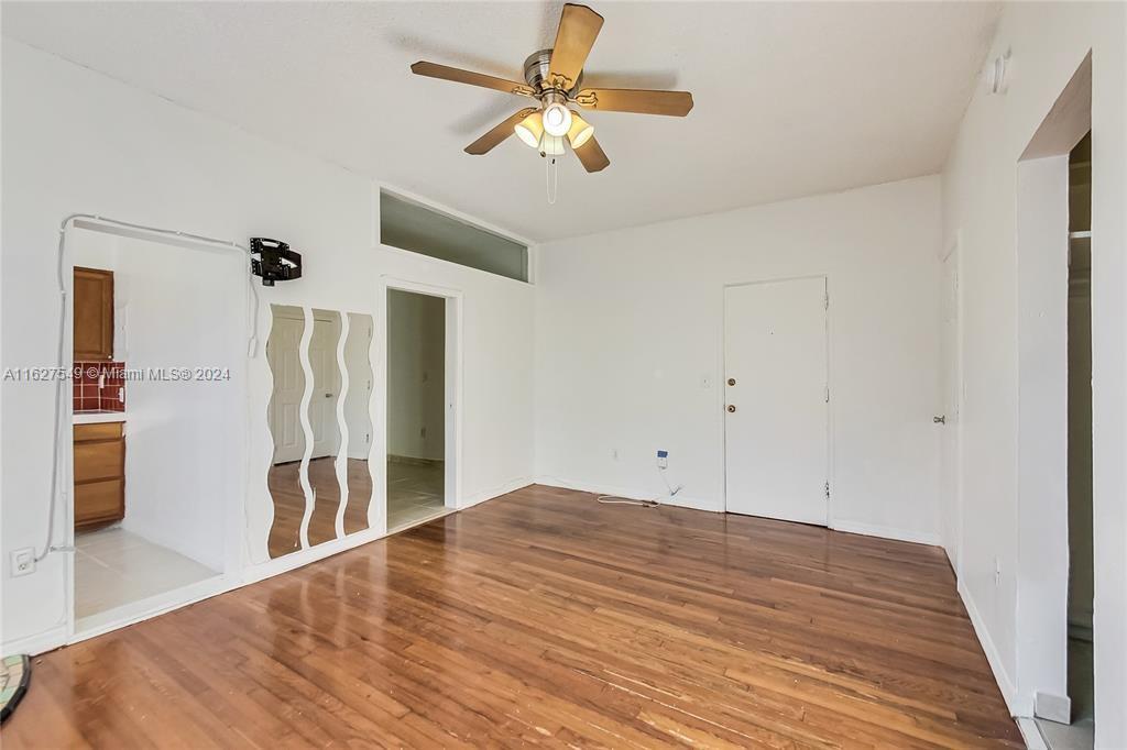 900 Jefferson Ave # 6