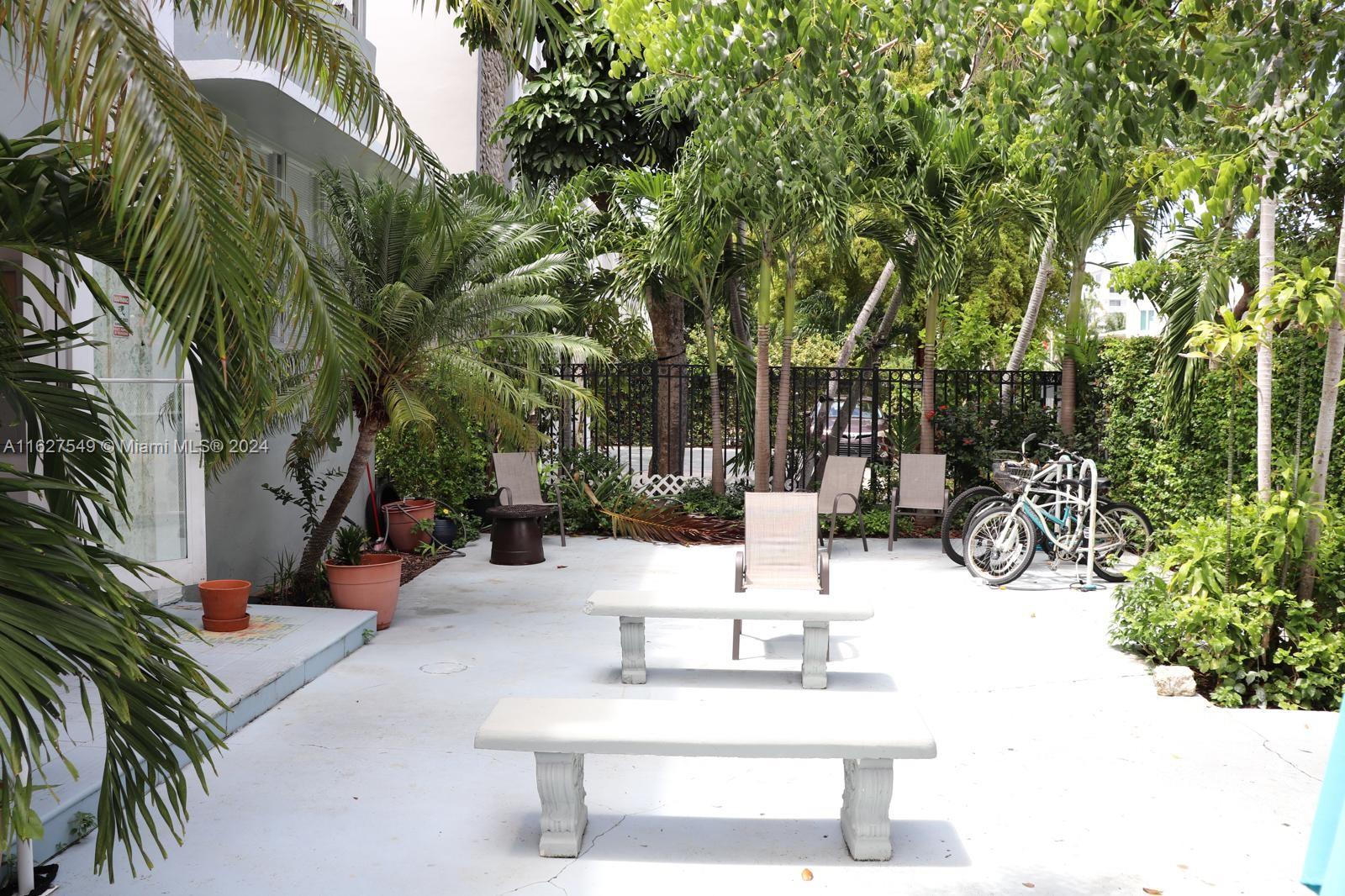 900 Jefferson Ave # 6