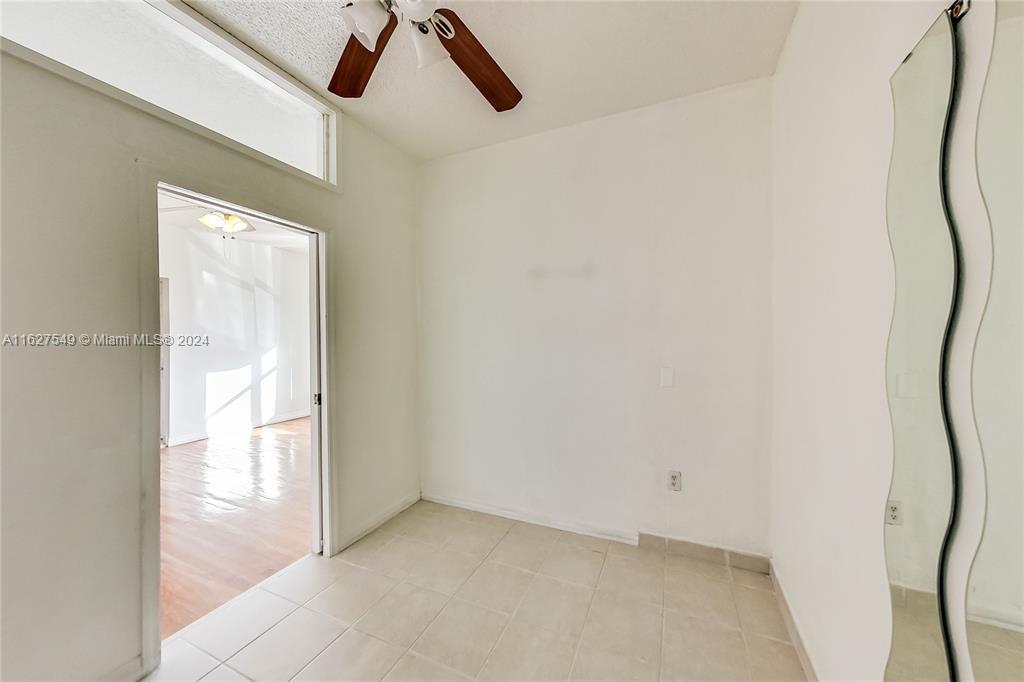 900 Jefferson Ave # 6