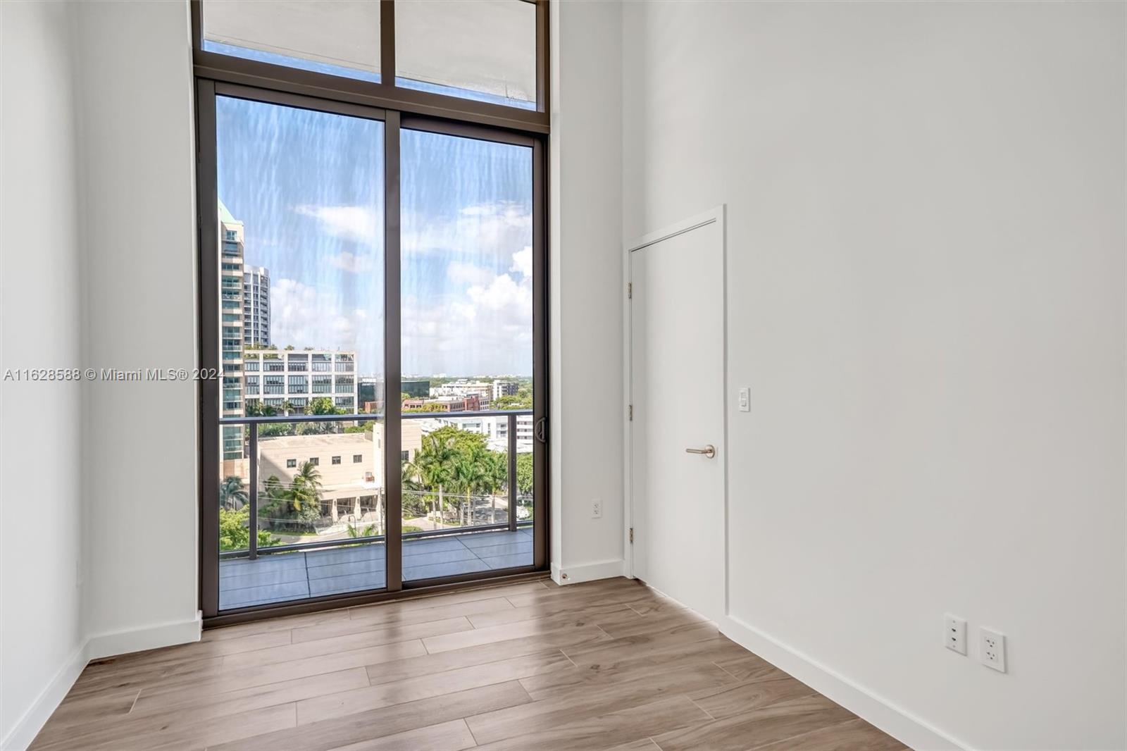 2678 Tigertail Avenue # 815