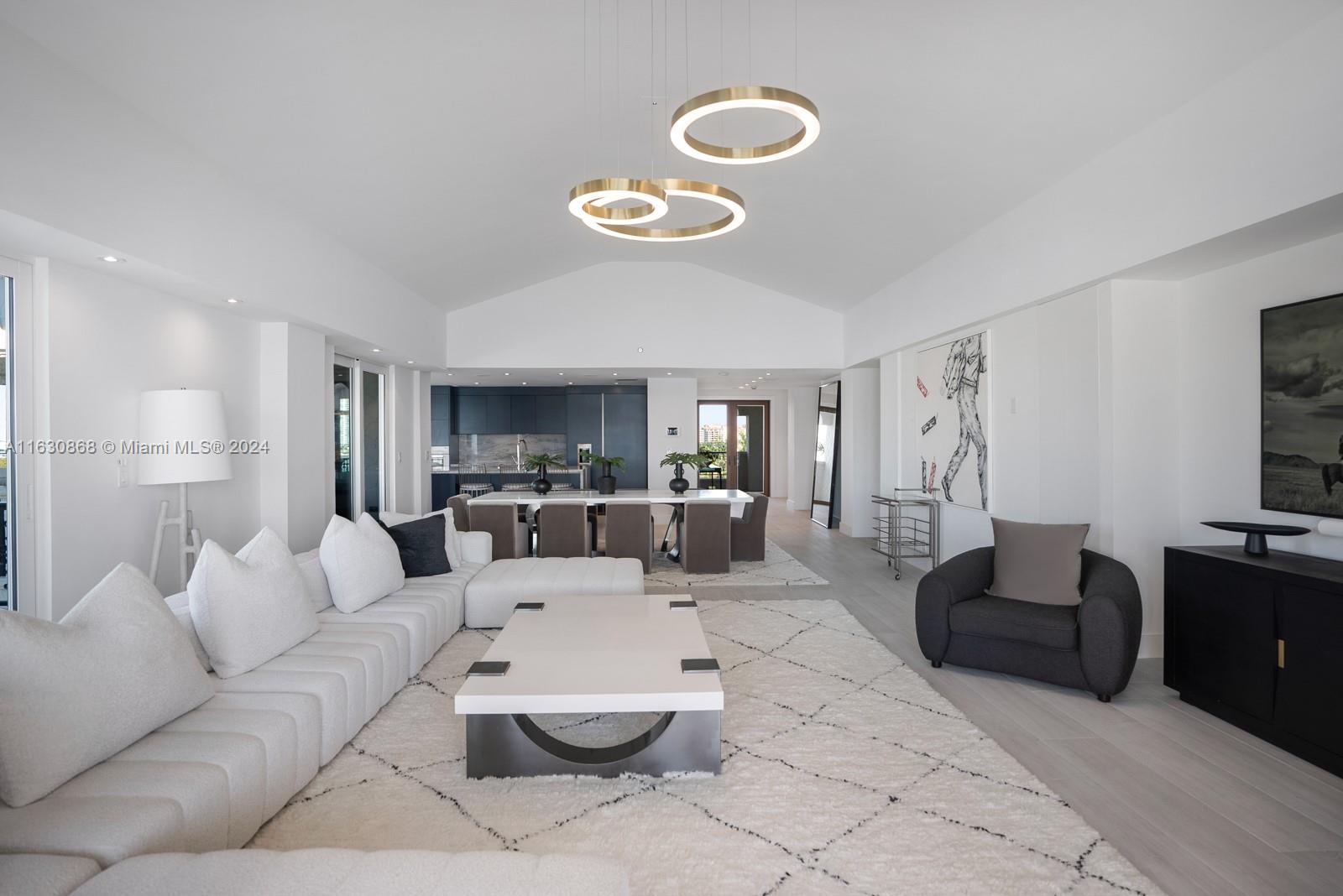 5365 Fisher Island Dr # 5365
