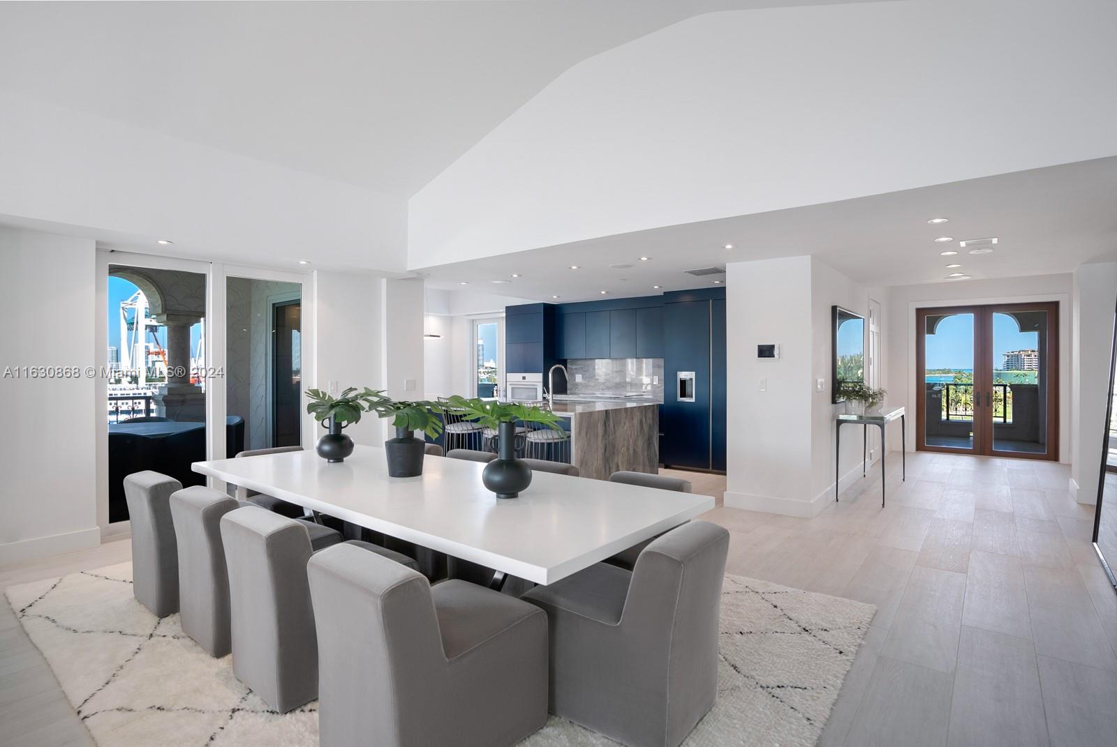 5365 Fisher Island Dr # 5365