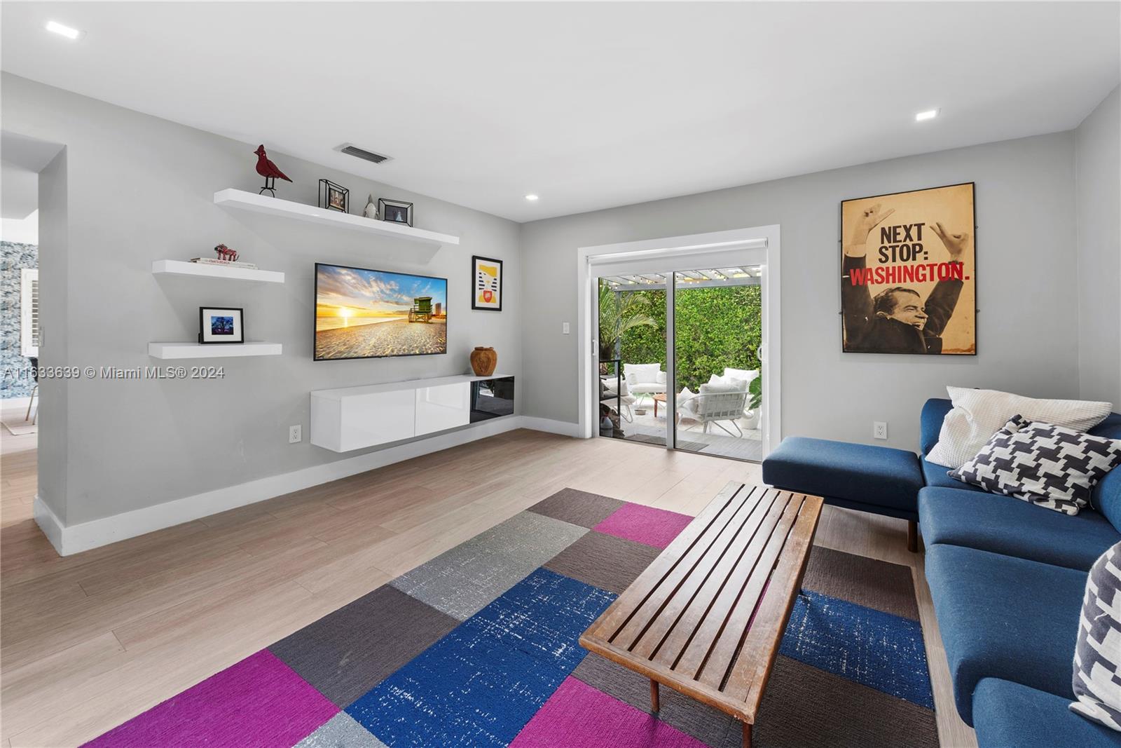 4030 Alhambra Cir