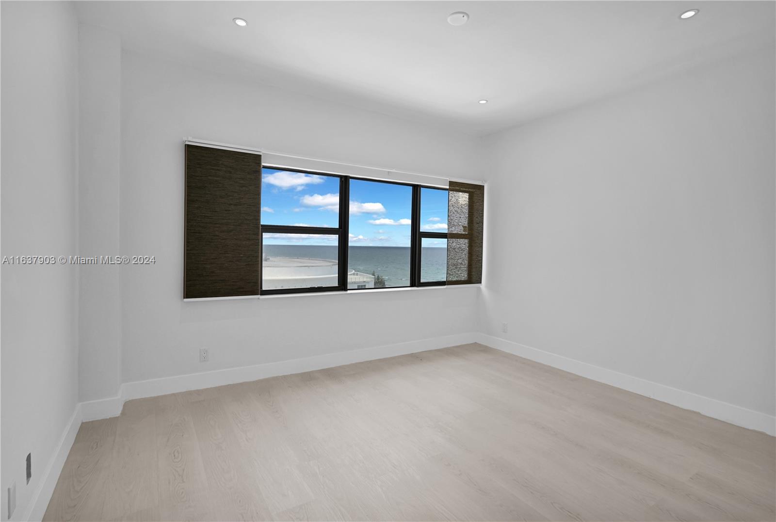 5415 Collins Ave # C Unit: PH-C