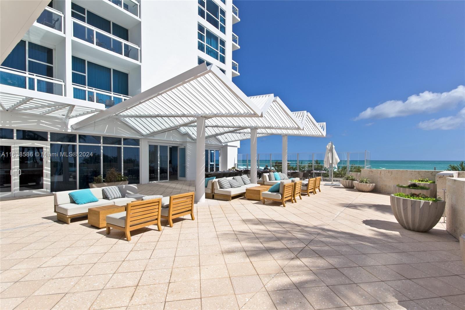 6799 Collins Ave # 1601