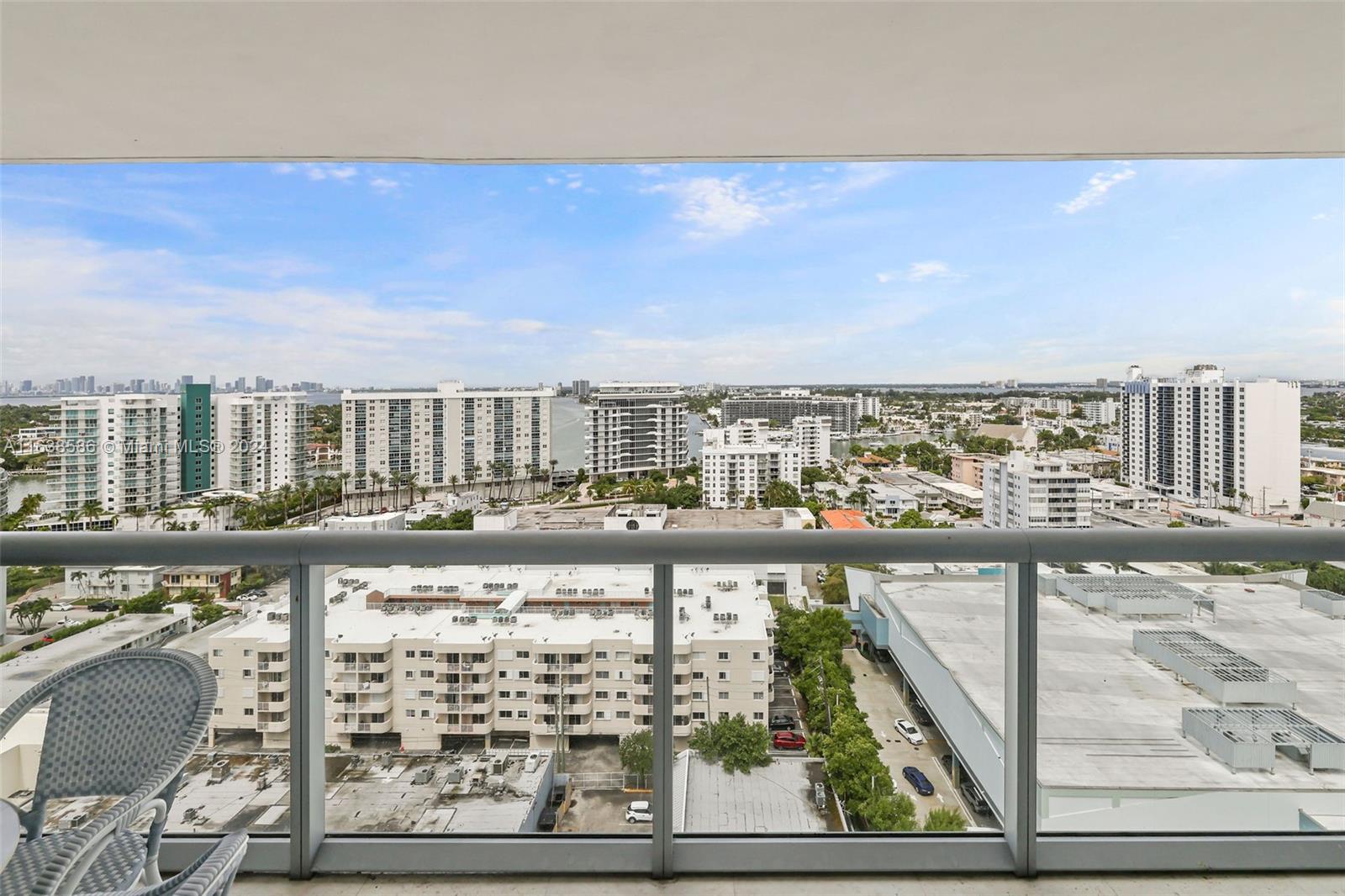 6799 Collins Ave # 1601