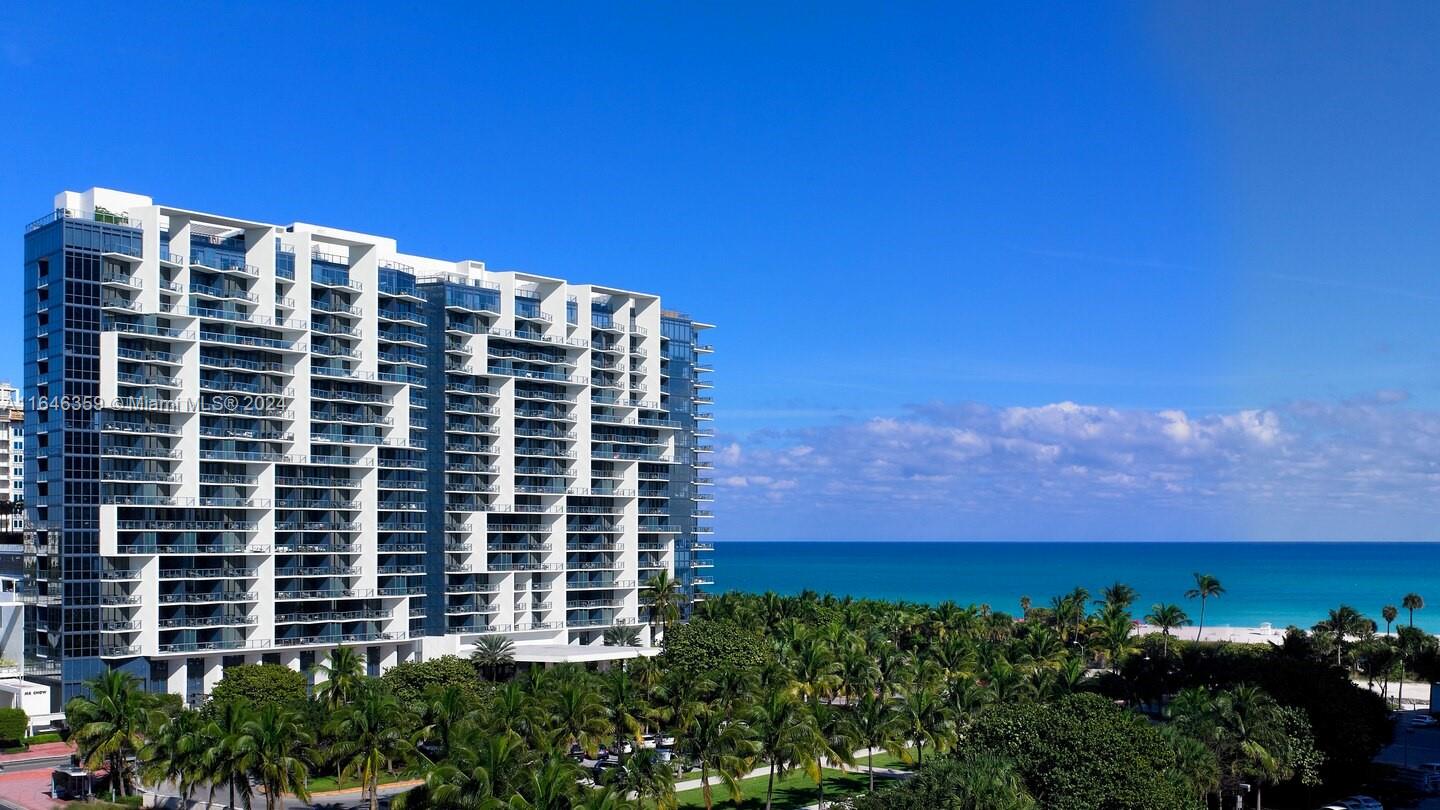 2201 Collins Ave # 1808