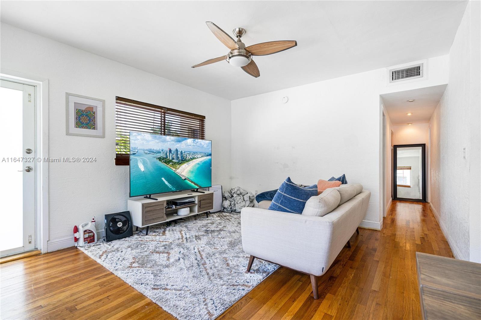 1130 Venetian Way # 2A