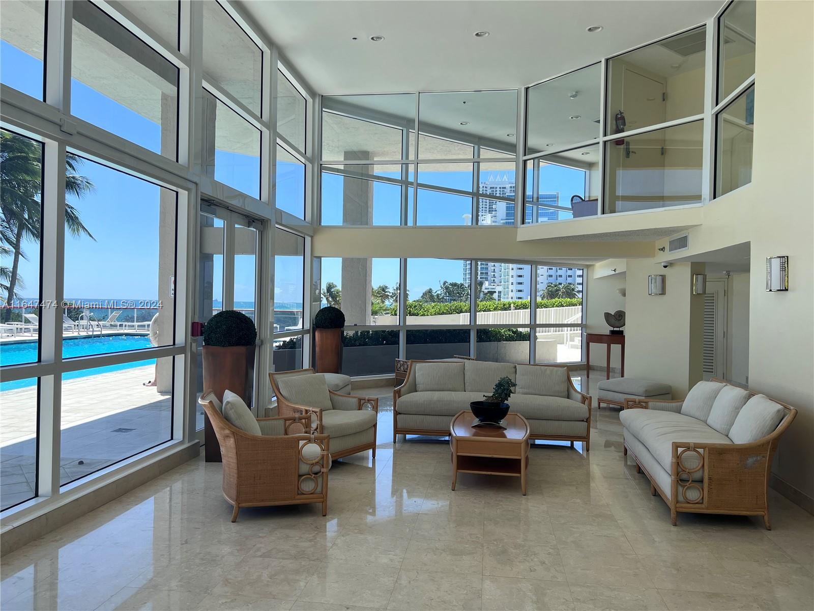 6767 Collins Ave # 1906