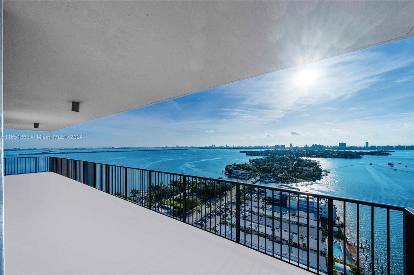 1000 Venetian Way # 2201 Unit: PH 2201