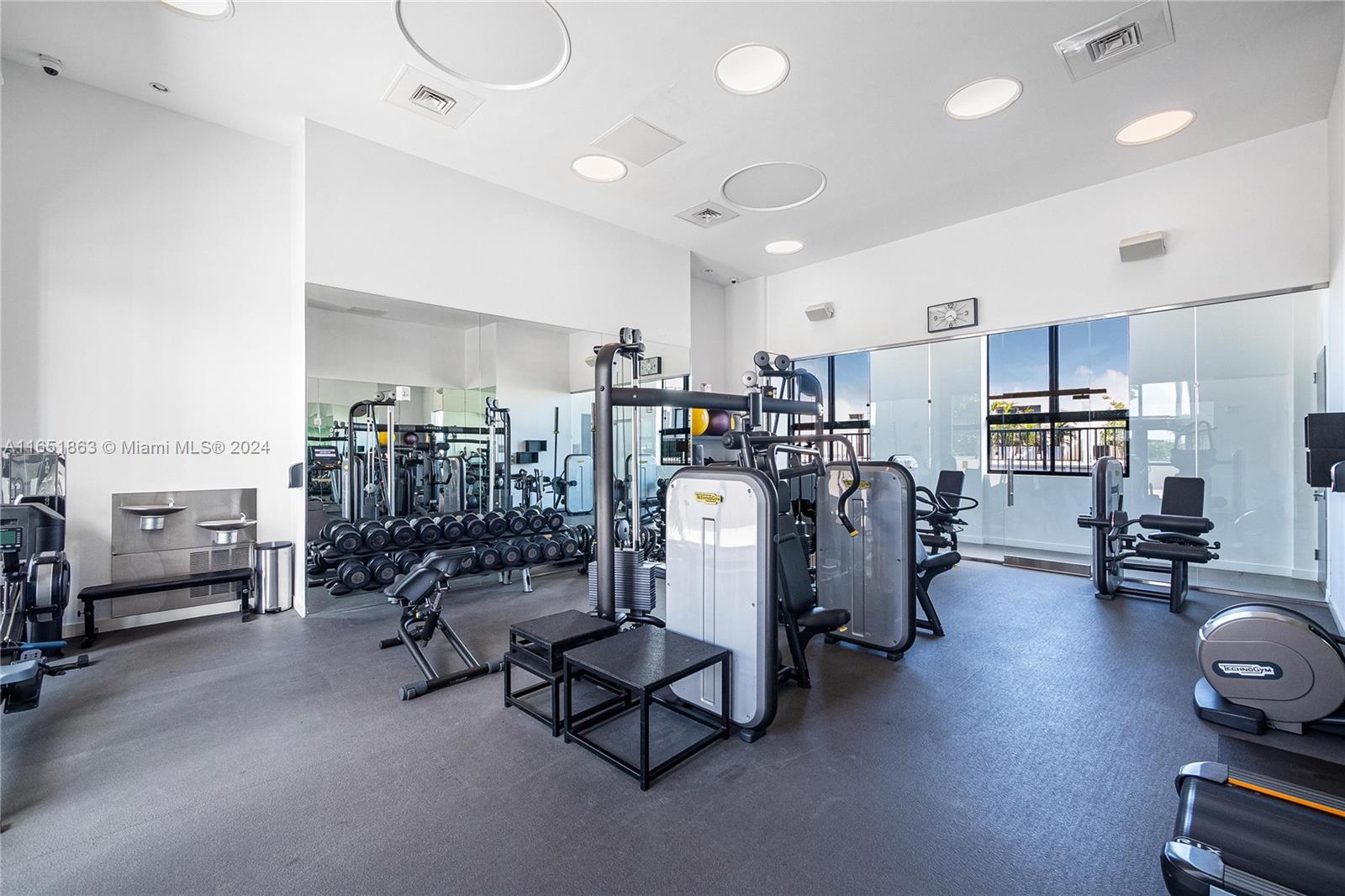 1000 Venetian Way # 2201 Unit: PH 2201