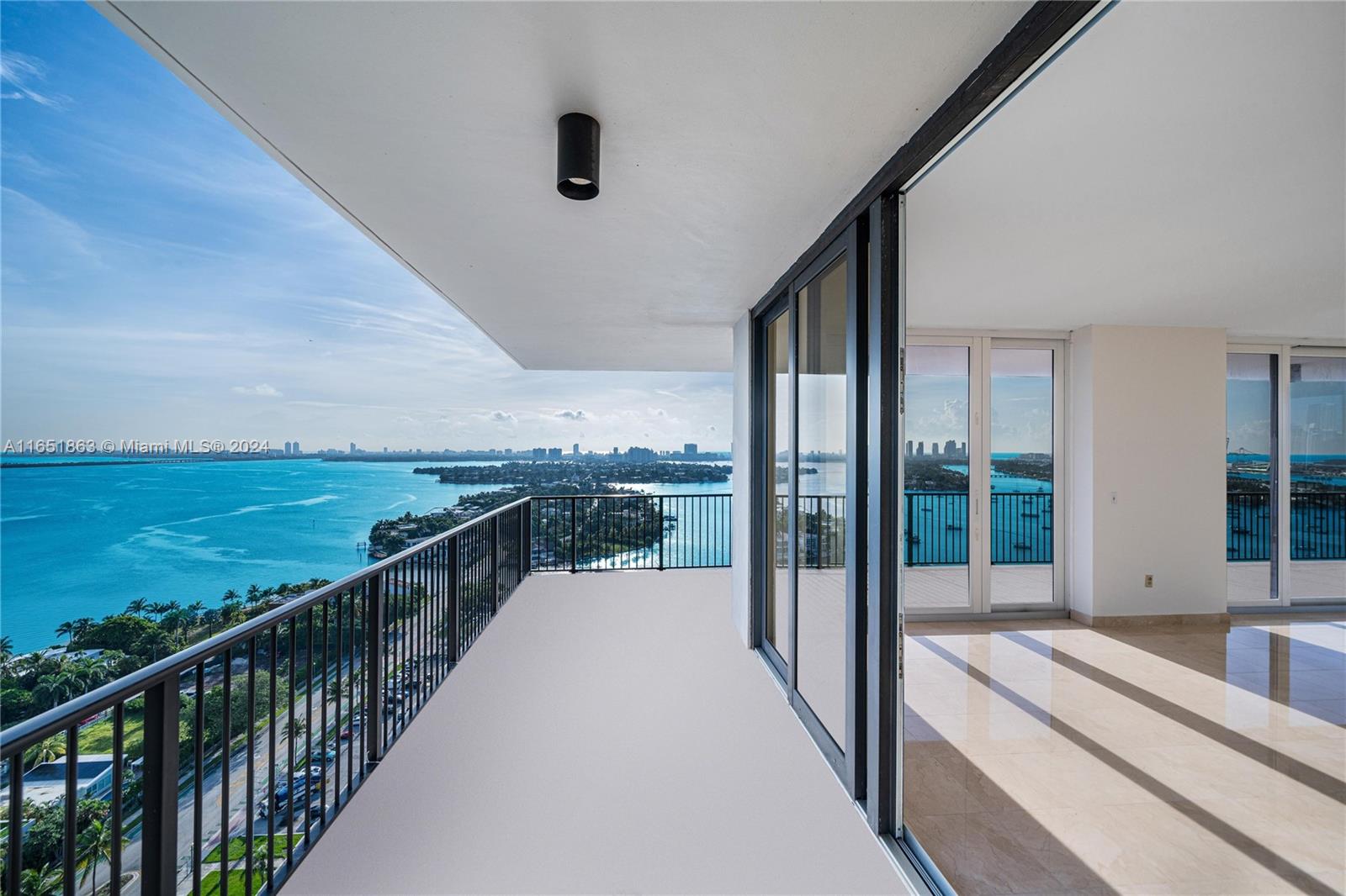 1000 Venetian Way # 2201 Unit: PH 2201