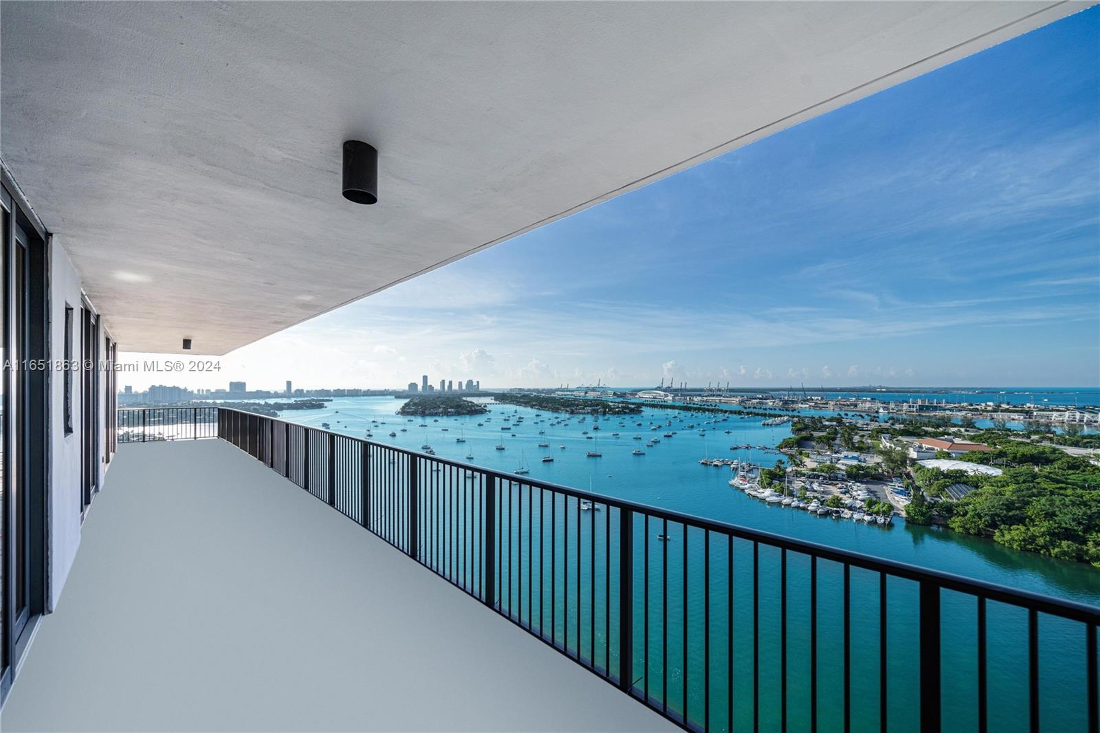 1000 Venetian Way # 2201 Unit: PH 2201