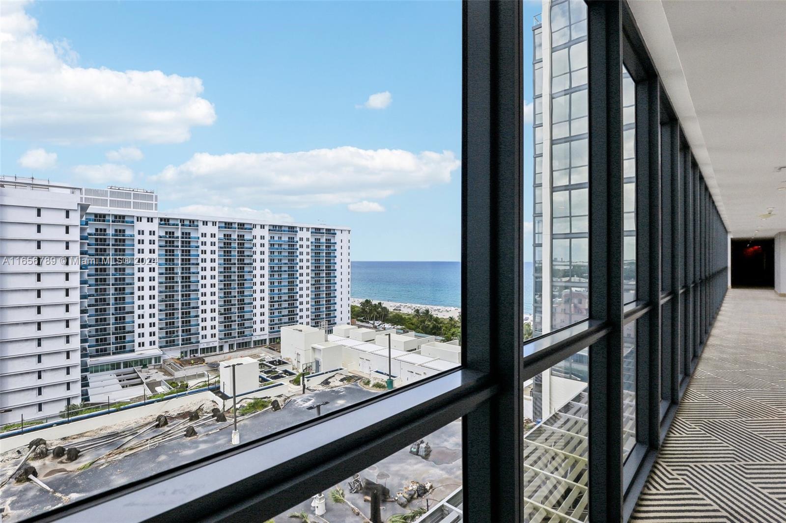 2201 Collins Ave # 1201