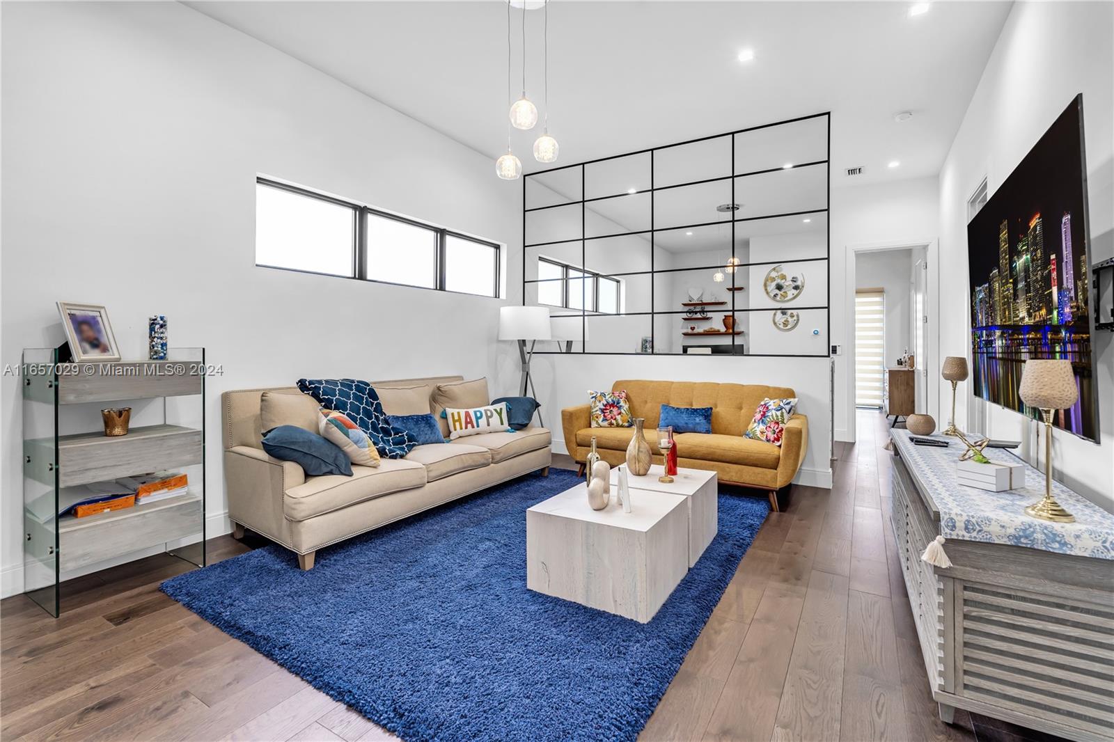 8115 NW 48th Ter