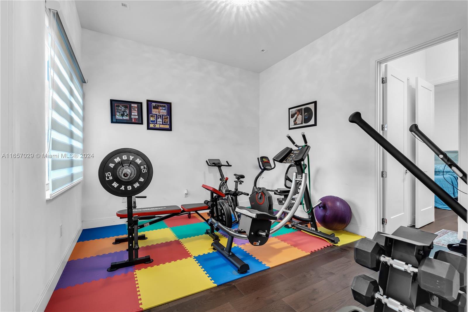 8115 NW 48th Ter