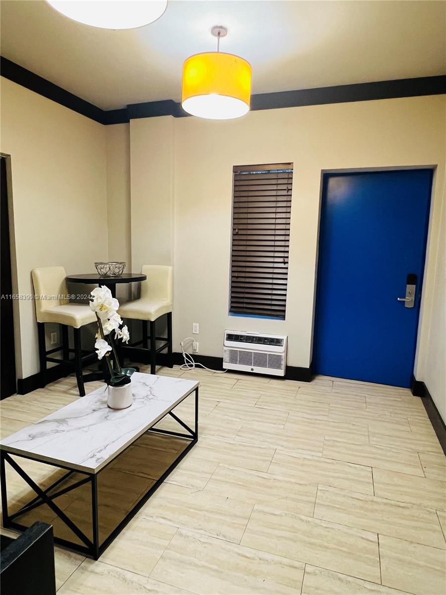 1330 Pennsylvania Ave # 204