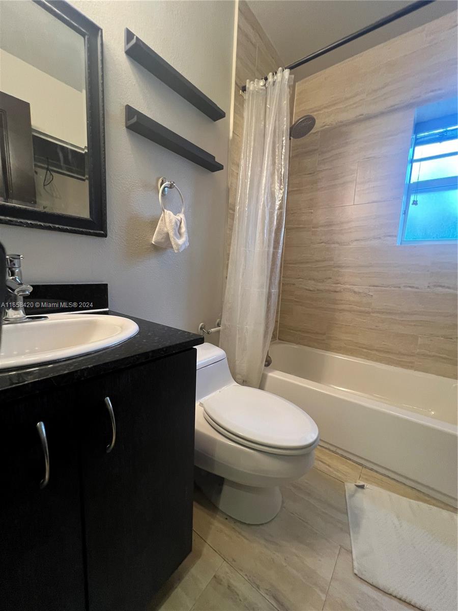 1330 Pennsylvania Ave # 214