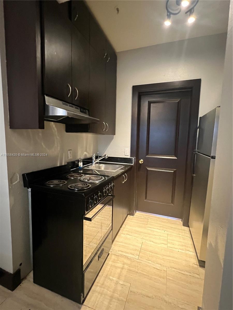 1330 Pennsylvania Ave # 214