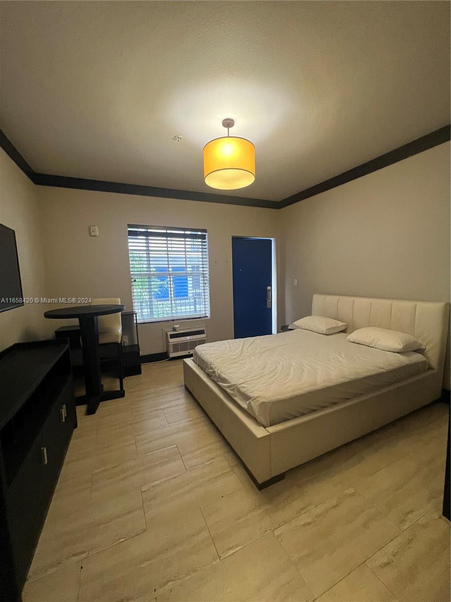 1330 Pennsylvania Ave # 214