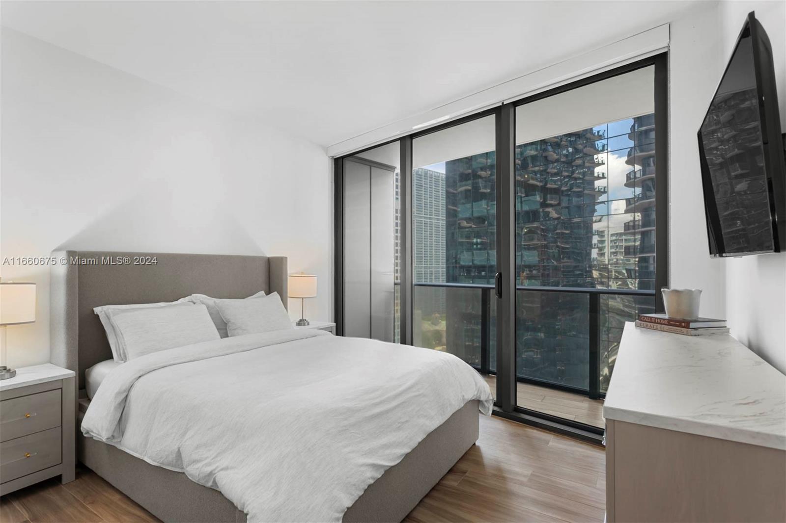 801 S Miami Ave Unit: 2004