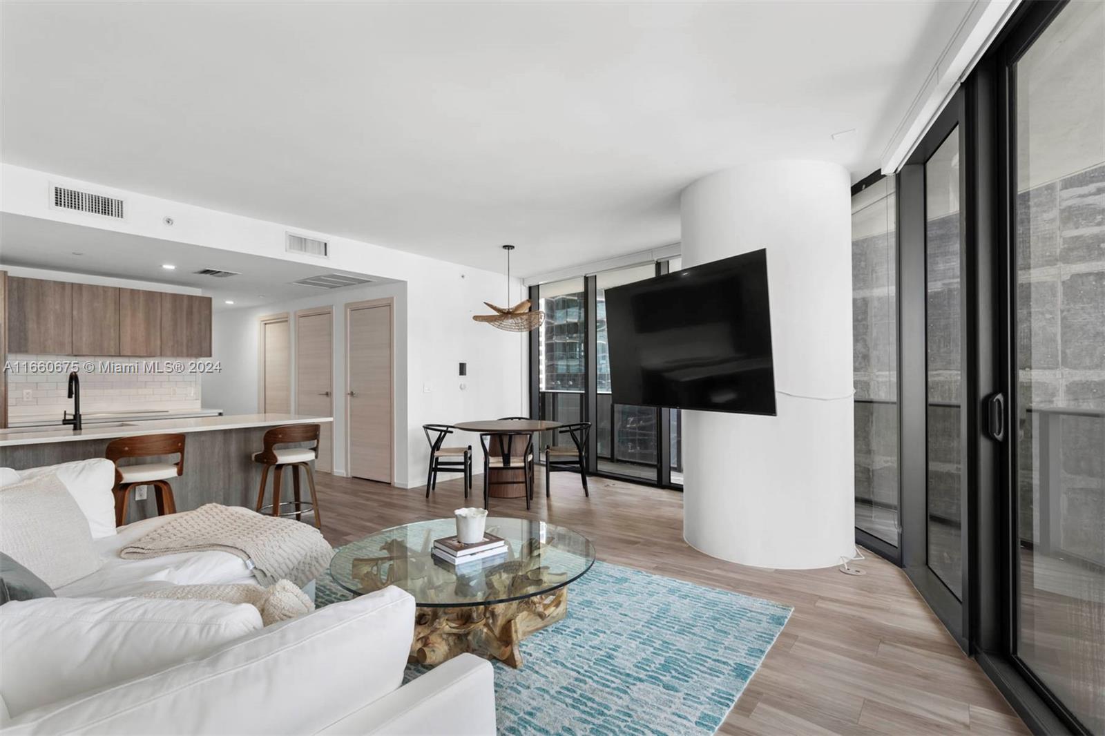 801 S Miami Ave Unit: 2004