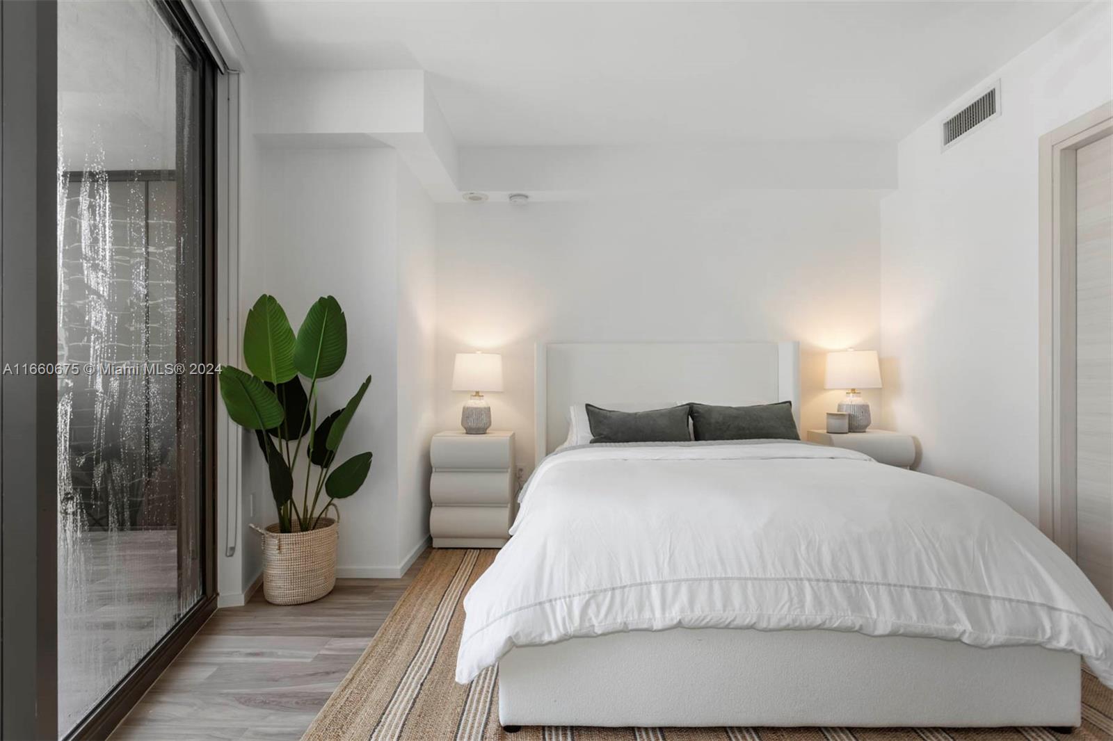801 S Miami Ave Unit: 2004