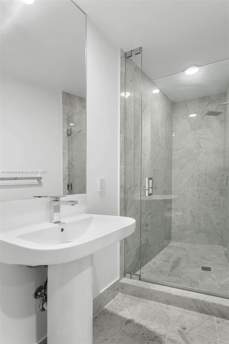 801 S Miami Ave Unit: 2004