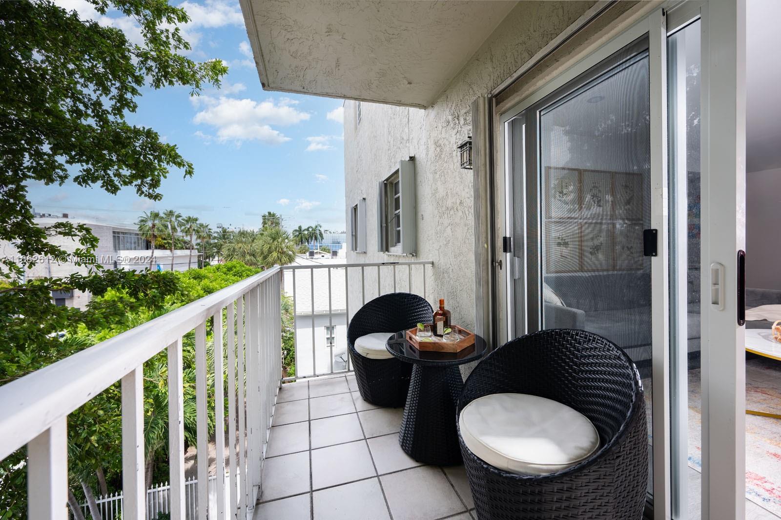1615 Meridian Ave # 401