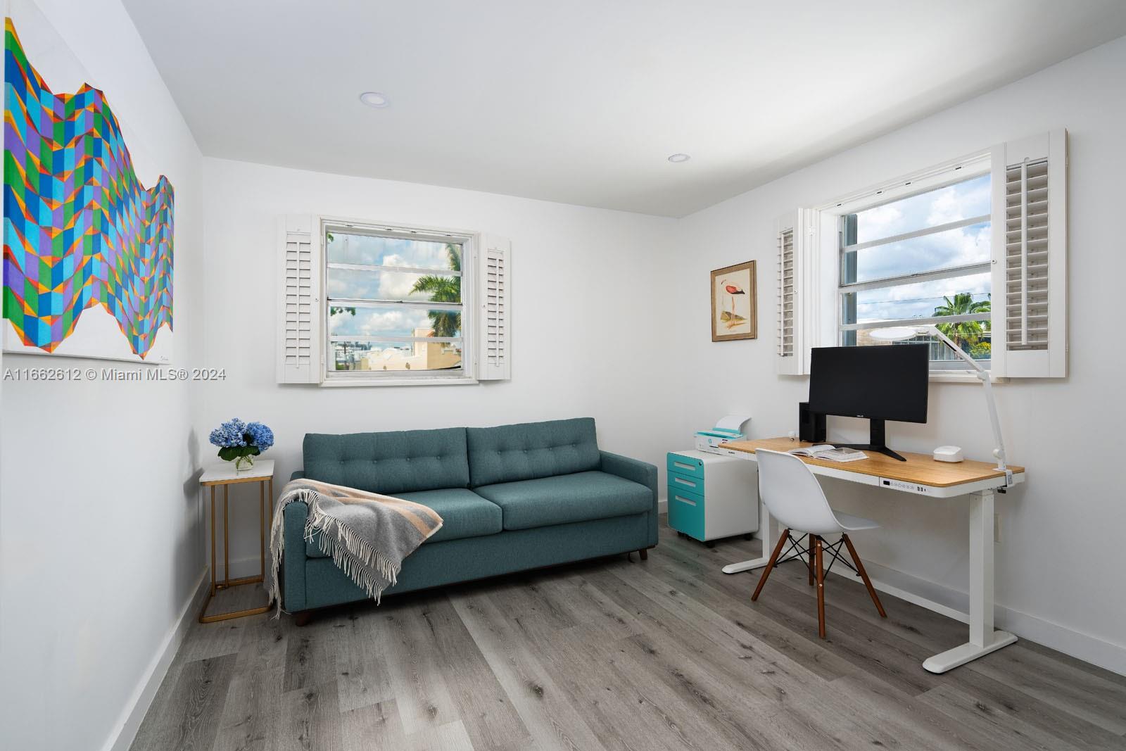 1615 Meridian Ave # 401