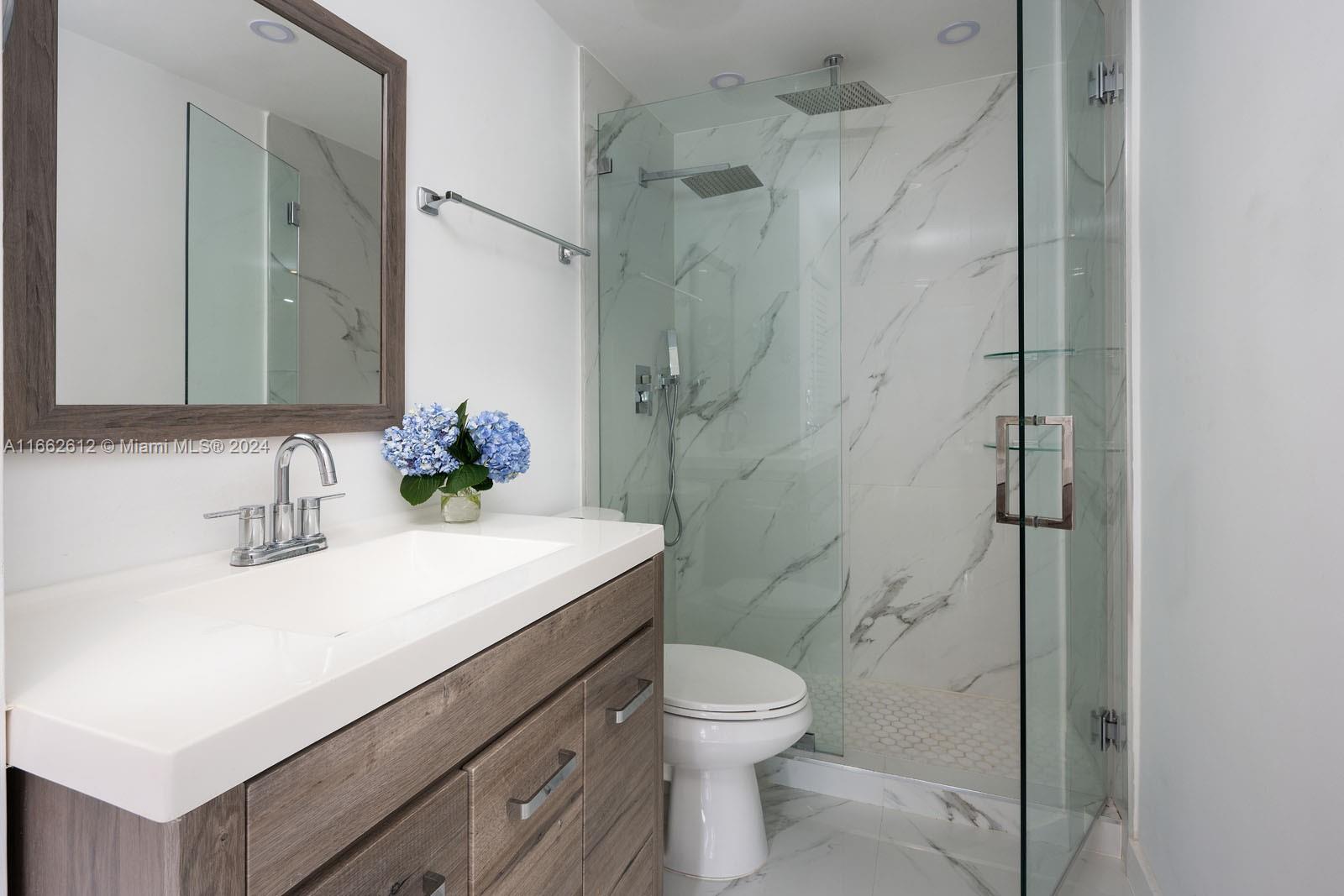 1615 Meridian Ave # 401