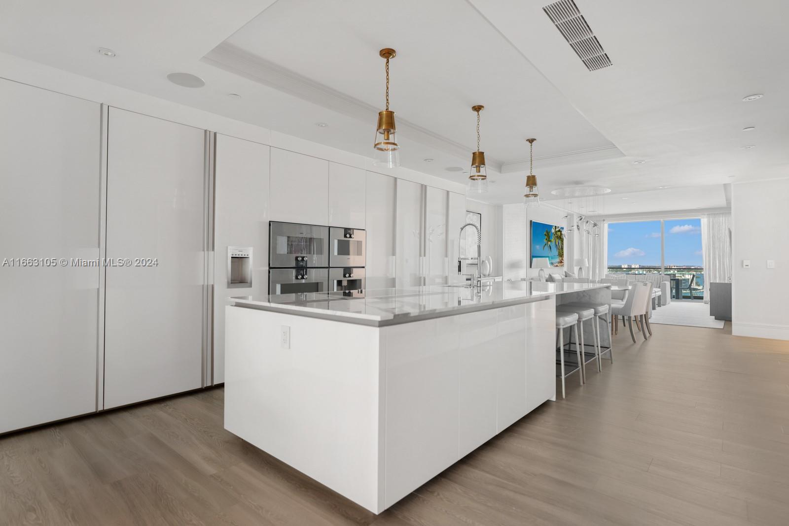 10203 Collins Ave # 1702