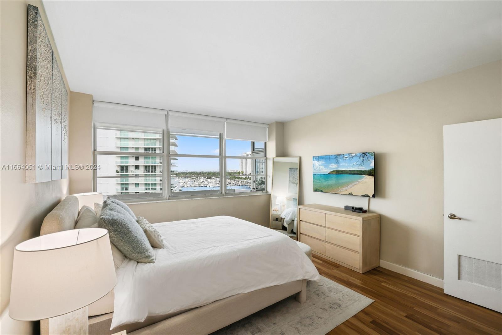 20 Island Ave # 905