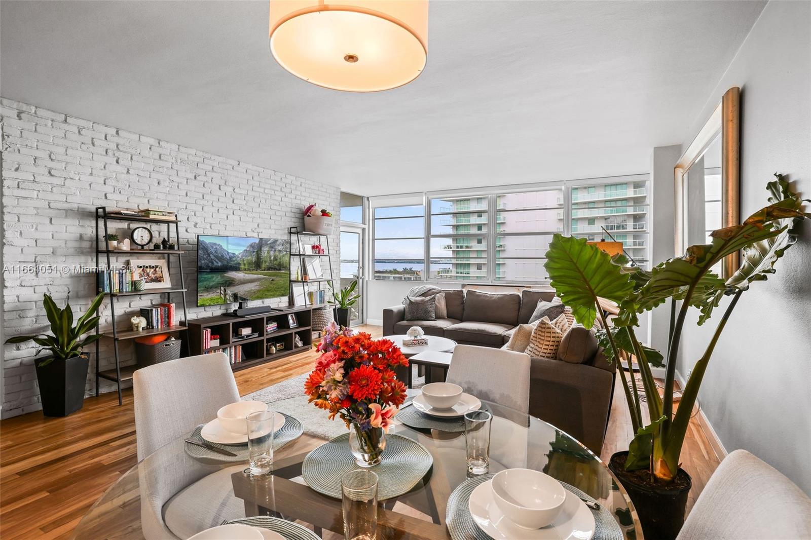 20 Island Ave # 905