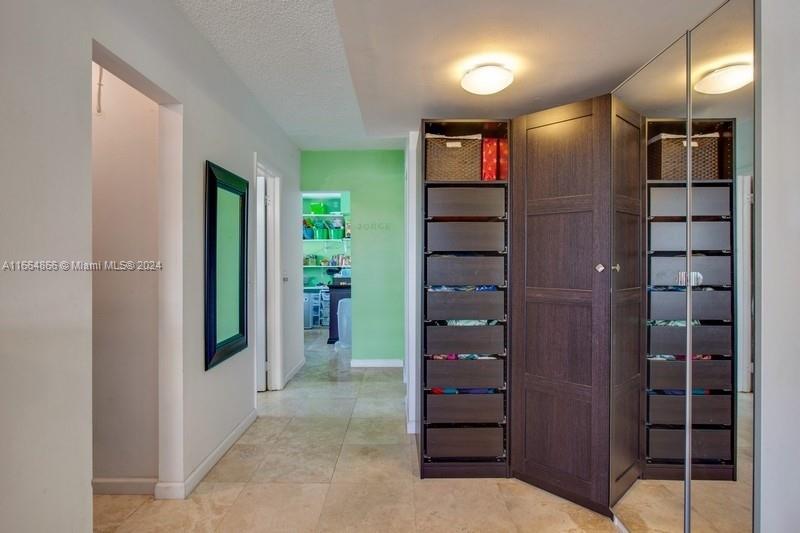 2455 Flamingo Dr # 201