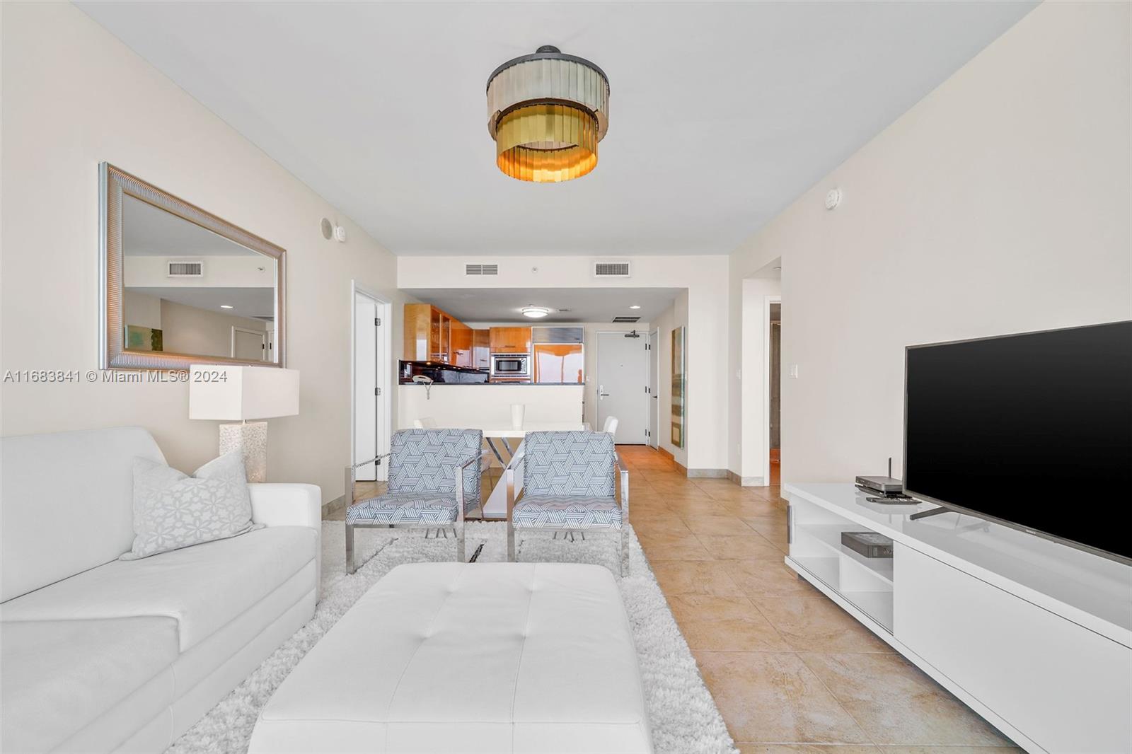 6799 Collins Ave # 1604