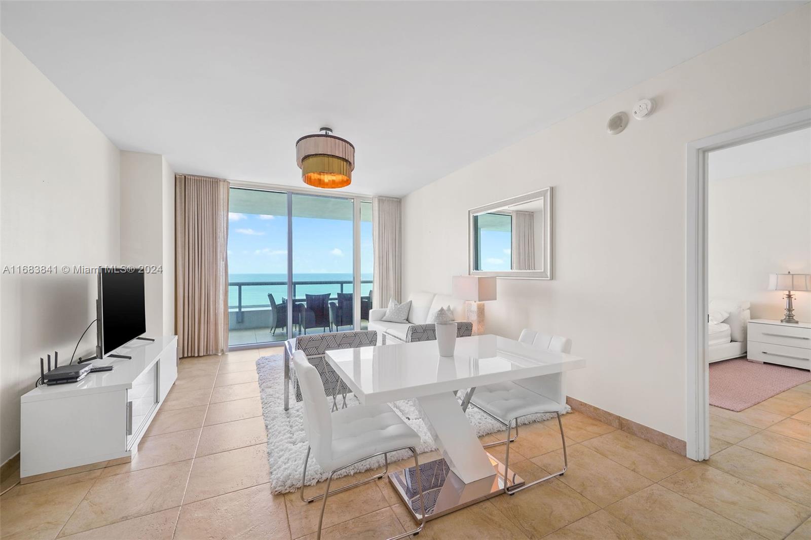 6799 Collins Ave # 1604