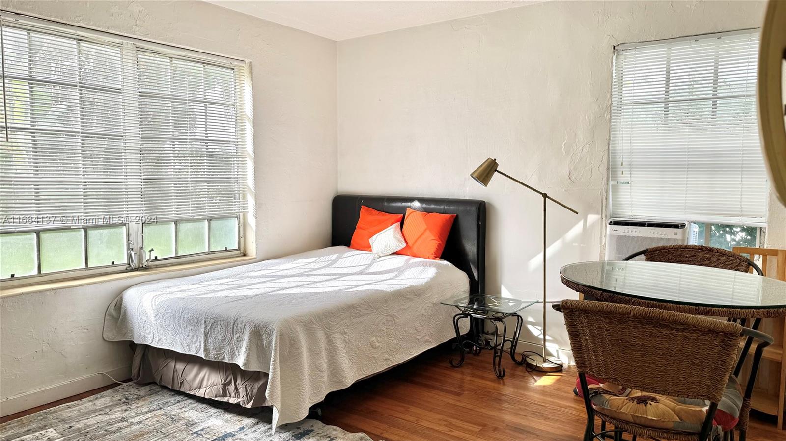 751 Euclid Ave # 2A