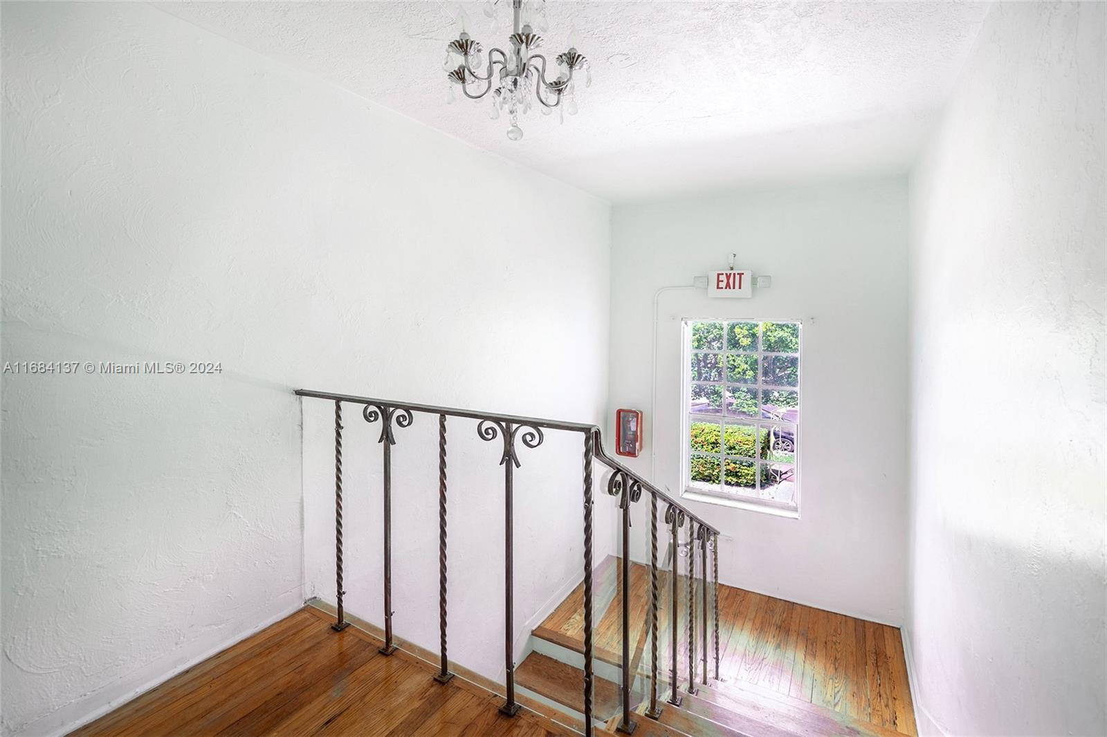 751 Euclid Ave # 2A