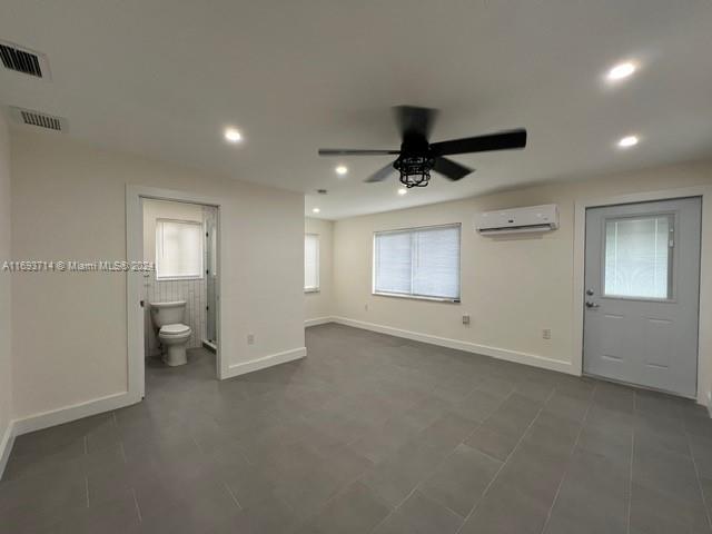 2770 SW 25th St # 2770