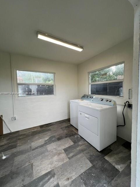 2770 SW 25th St # 2770