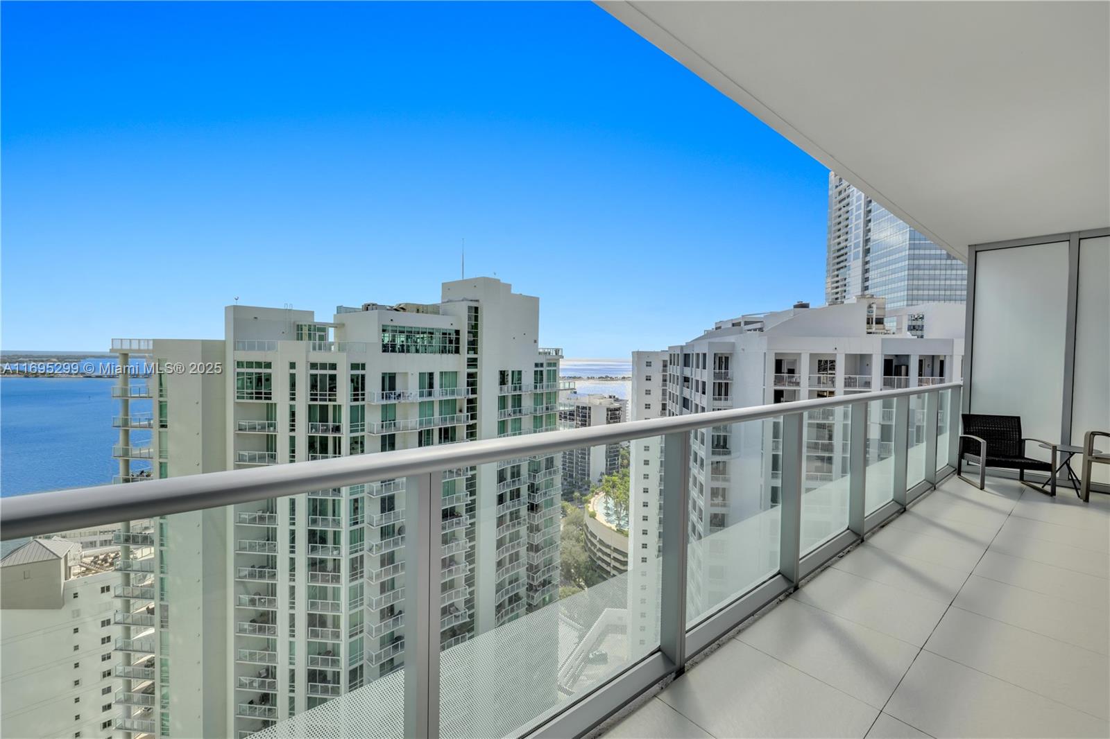 1300 Brickell Bay Dr # 2805