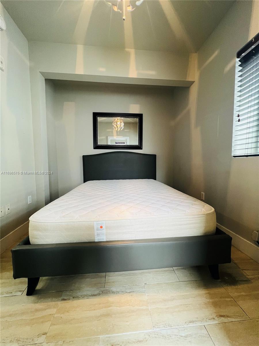 1330 Pennsylvania Ave # 107