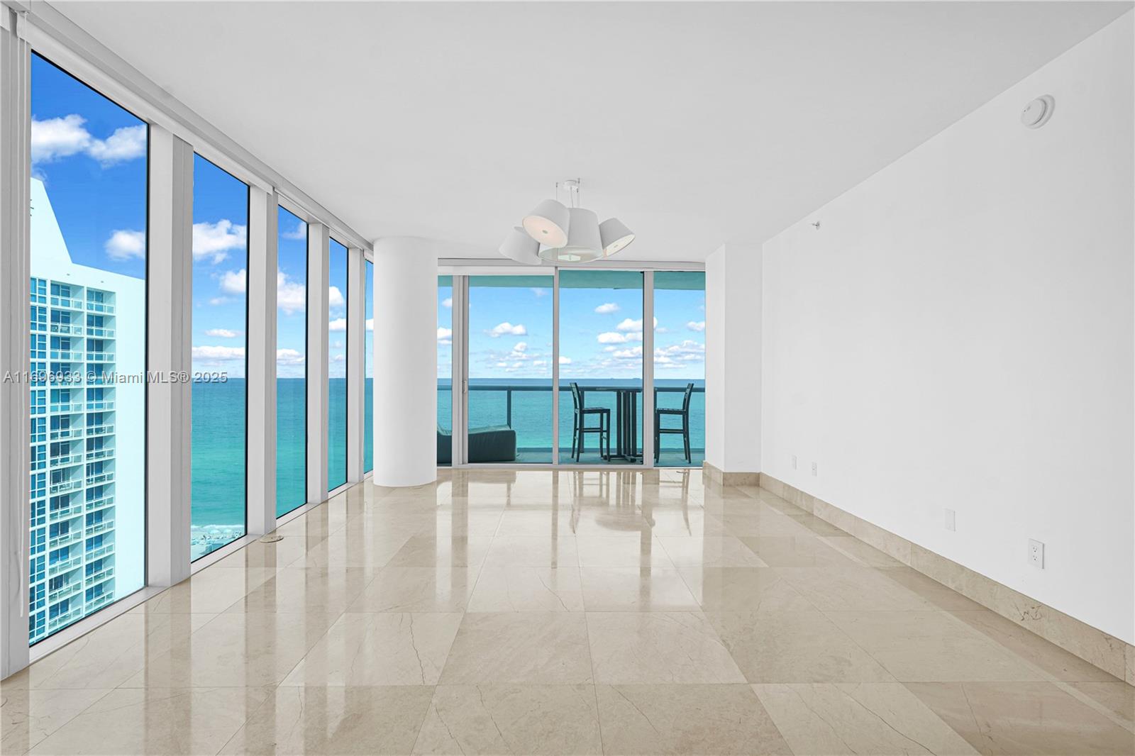 6799 Collins Ave # 1102