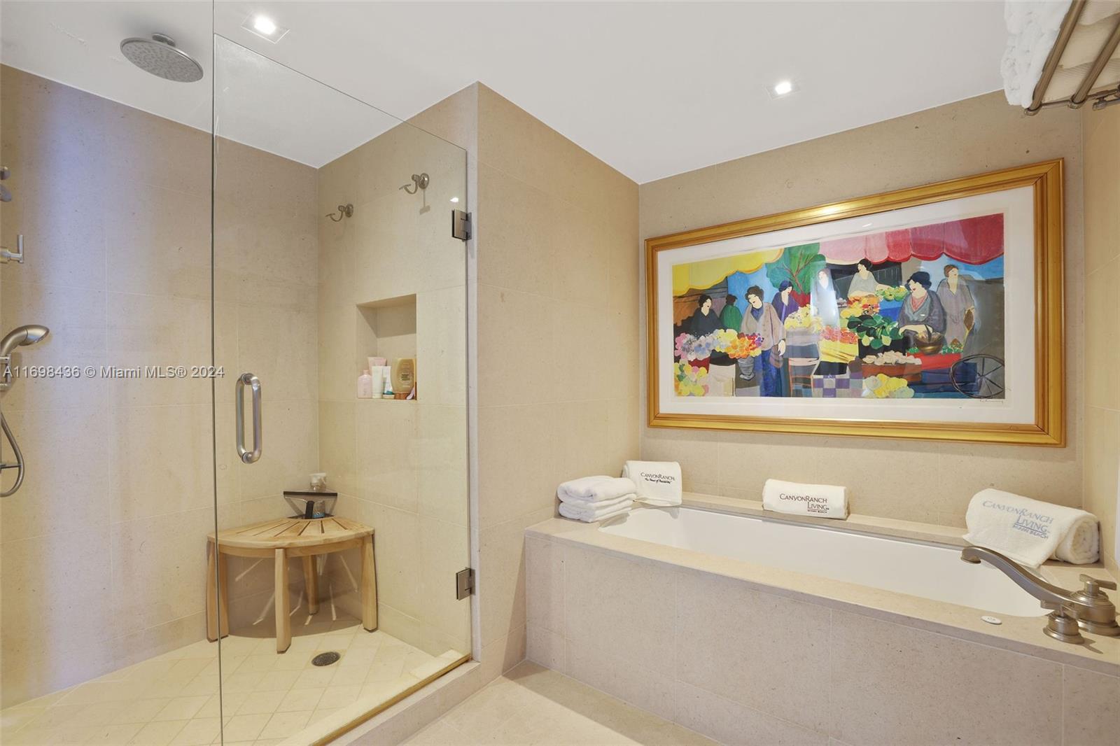 6899 Collins Ave # 2804